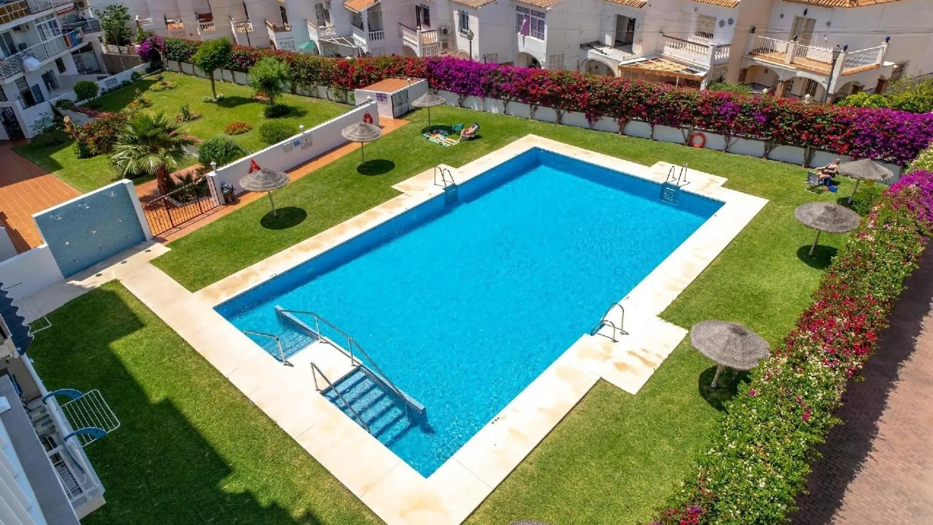 Apartment Ferienwohnung Fuer 4 Personen Ca 64 Qm In Nerja, Andalusien Costa Del Sol Spain